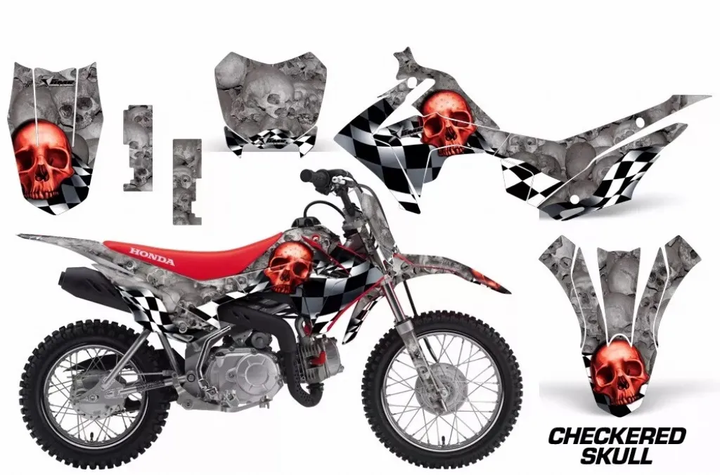 Checkered Skull Hintergrund = Silber, Designfarbe = Rot mit Nummernfeldern für Honda CRF110 F 2013-2018