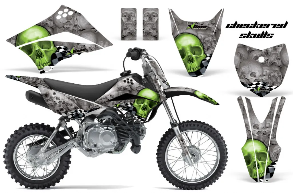Checkered Skull Hintergrund = Silber, Designfarbe = Grün mit Nummernfeldern für Kawasaki KLX110 2010-2021