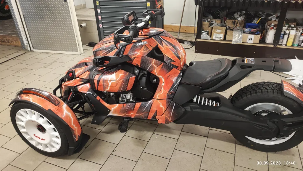 Metal Thunder Design color = Orange for CAN-AM Ryker Rally 2022+