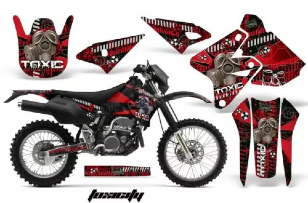 Toxicity Hintergrund = Schwarz, Designfarbe = Rot ohne Nummernfeldern für Kawasaki KLX400 2000-2016