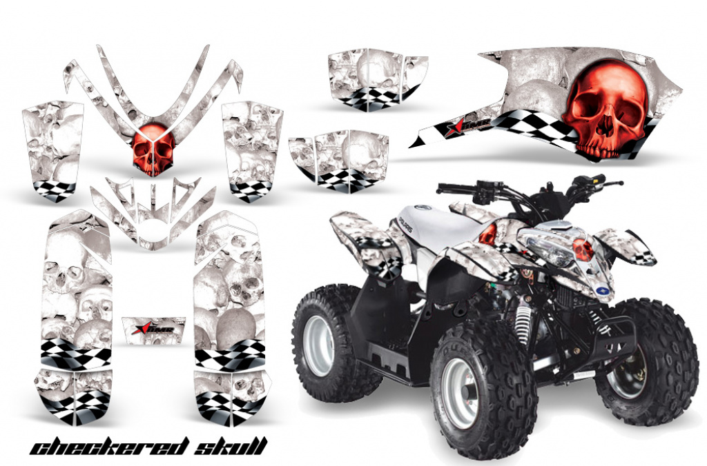 Checkered Skulls Hintergrund = Weiß, Designfarbe = Rot für Polaris Predator 50
