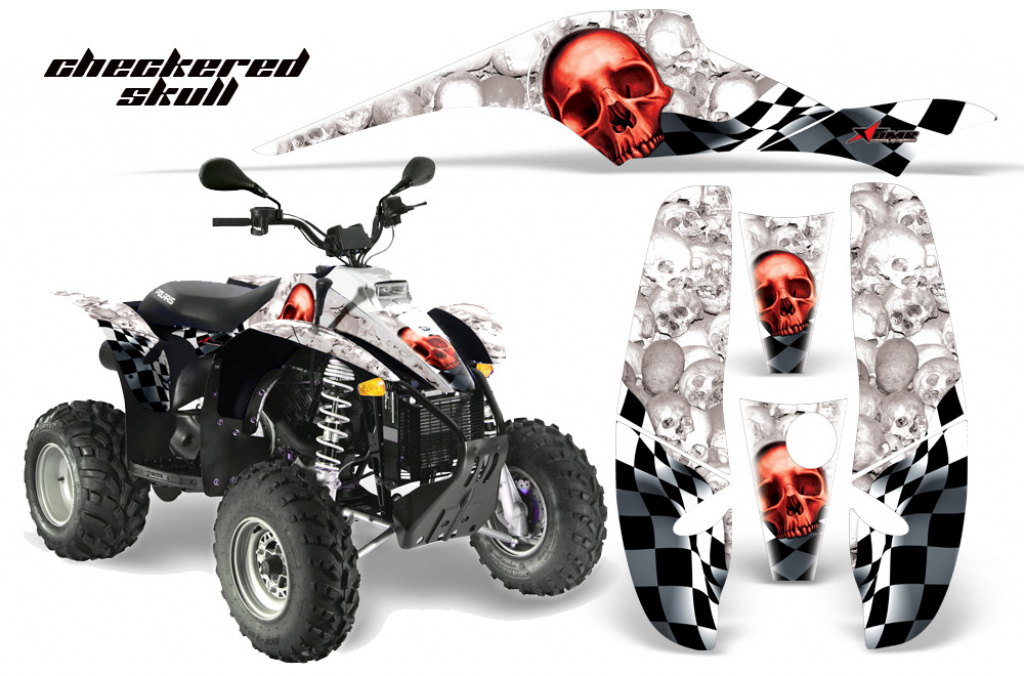 Checkered Skull Hintergrund = Weiß, Designfarbe = Rot für Polaris Scrambler 1985-2009