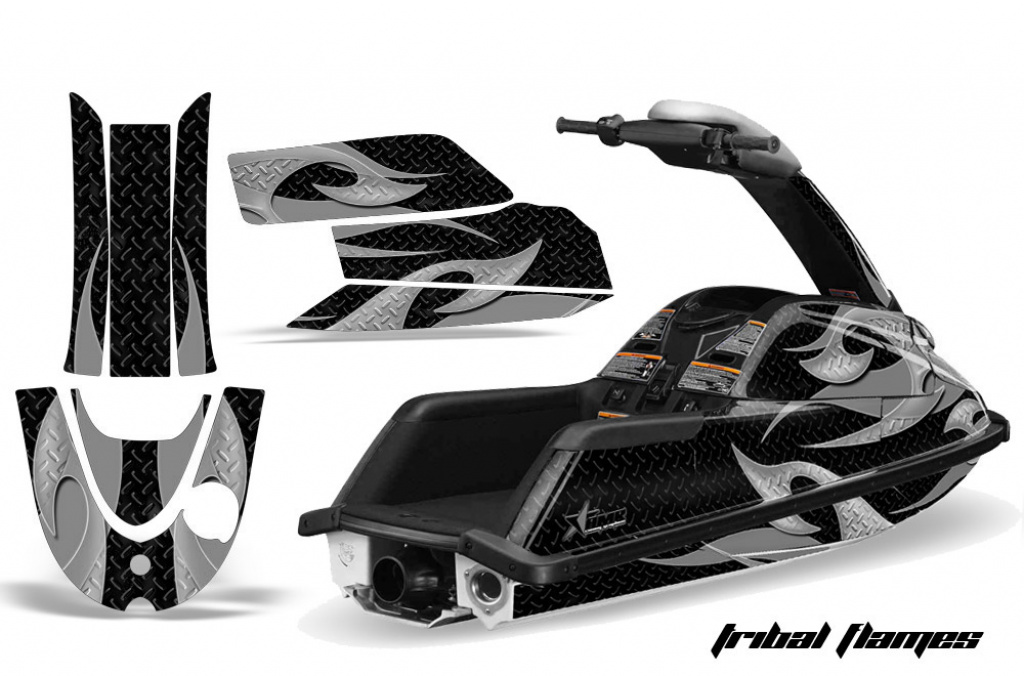 Tribal Flames Hintergrund = Schwarz, Designfarbe = Silber für Yamaha Superjet Freestyle (Runde Nase)