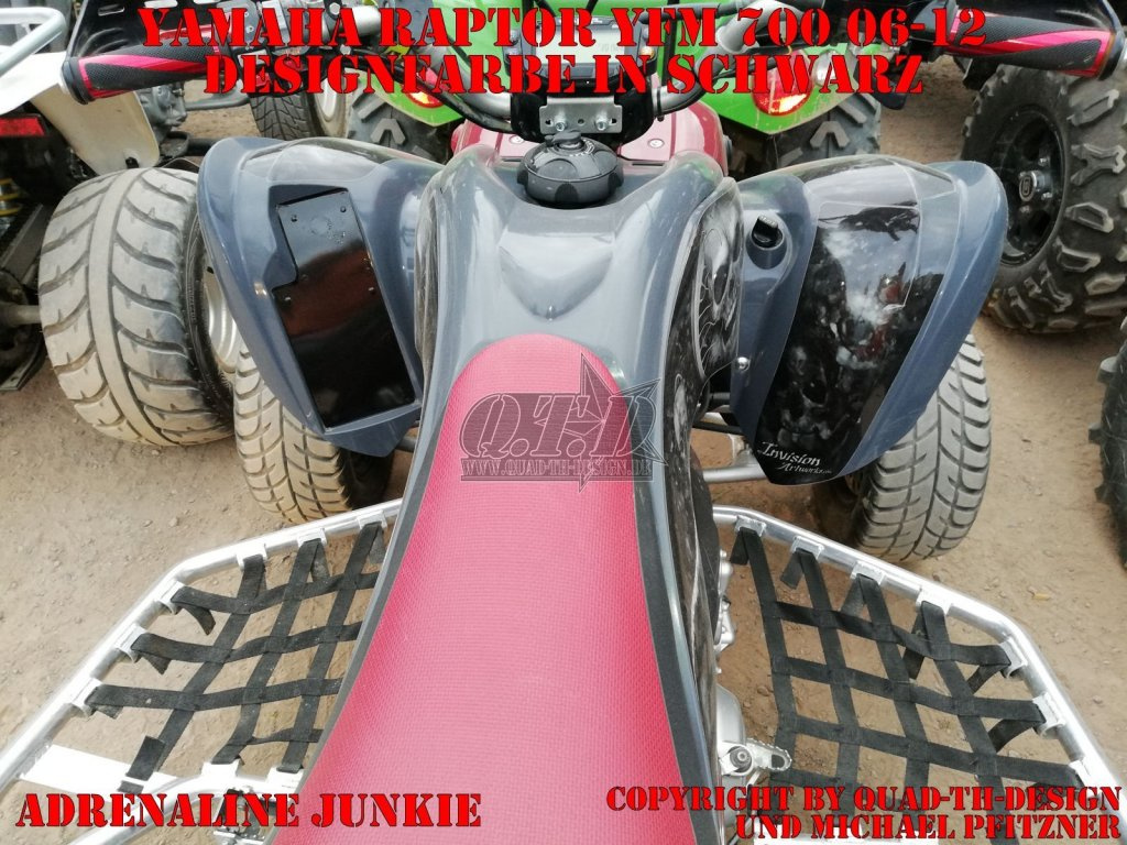 Adrenaline Junkie Schwarz für Yamaha Raptor YFM 700 R 2006-2012