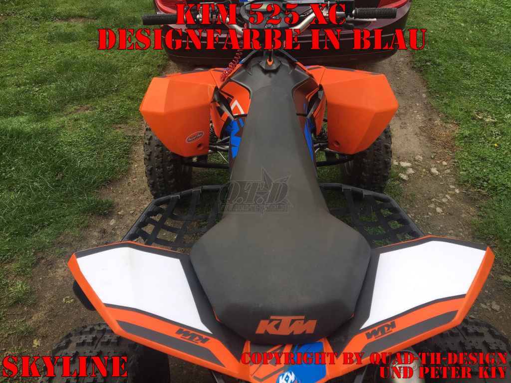 Skyline Blau auf einer KTM XC 525