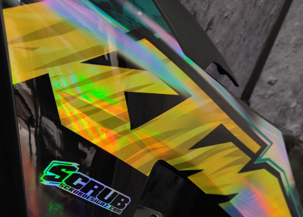 Scrub Holo foil