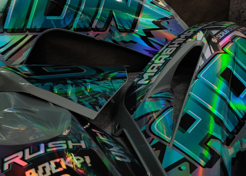 Scrub Holo foil